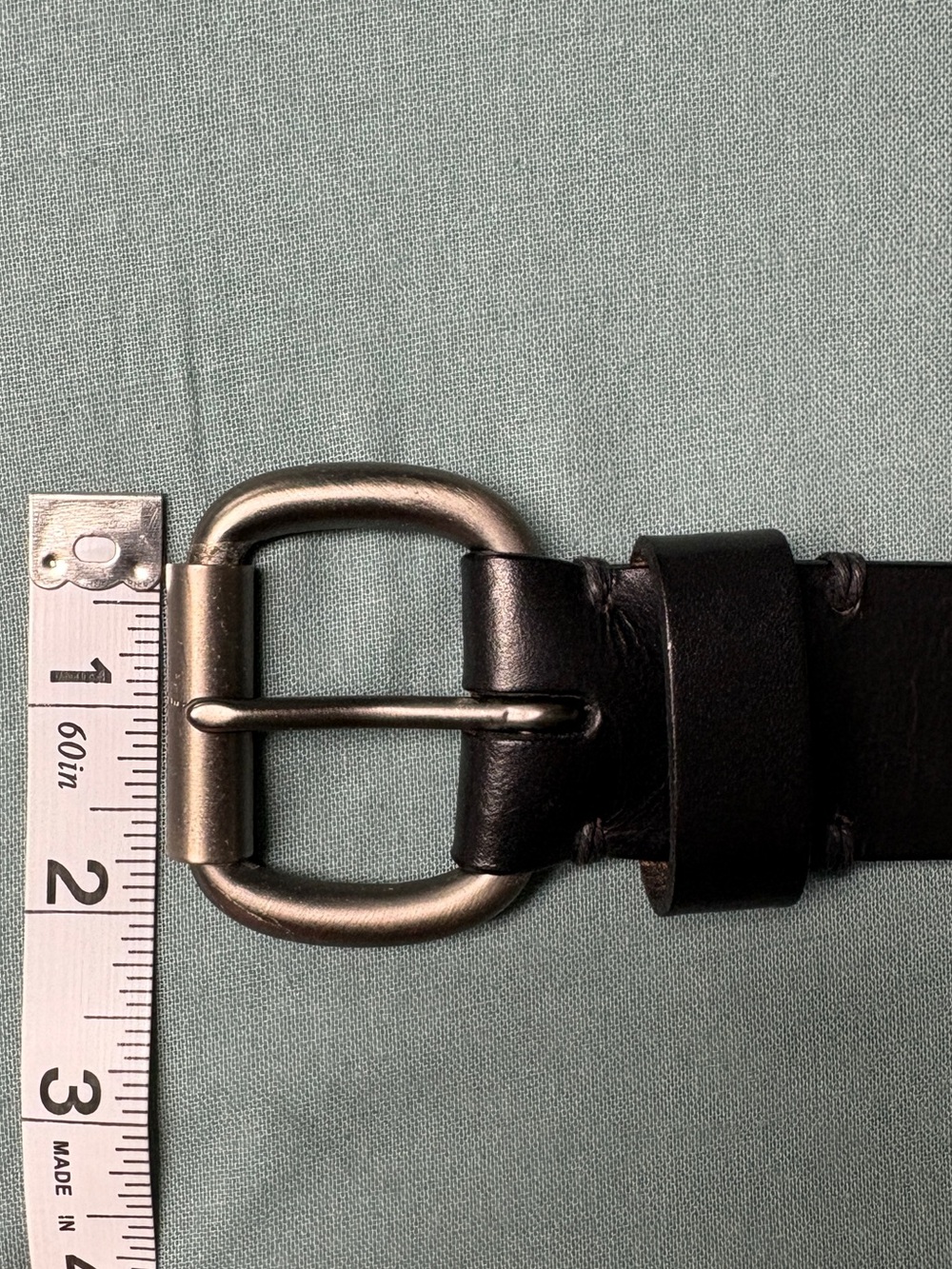 Men's Black 40in. GenuineLeather Belt: Brushed Metal Buckle: Fair Used Condition
